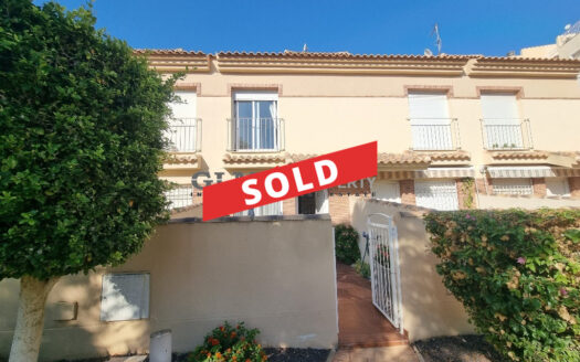 TOWNHOUSE FOR SALE LOS ALCÁZARES REF.1631SLA