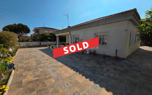 🏡DETACHED VILLA FOR SALE LOS NAREJOS RE.1676SLN