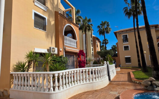 SOUTHFACING 1ST FLOOR APARTMENT FOR SALE LOS ALCÁZARES 1670SLA