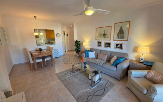 🏡 2 Bedroom Apartment for Sale in Residential Albatros, Los Alcázares – Pool Views