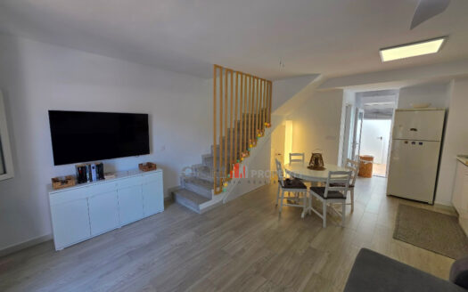🏡 Fully Renovated 3-Bedroom Townhouse for Sale in Los Alcázares, Murcia