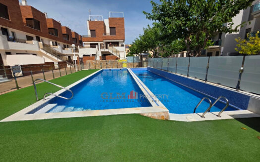 🏖️ 3 Bedroom Ground Floor Apartment for Sale – Only 100 Metres from the Beach in Los Alcázares