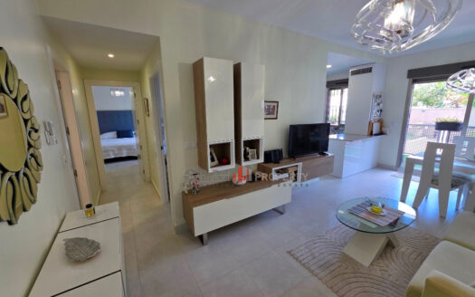 Stunning groundfloor Apartment 250 meters to the Beach for sale Los Narejos