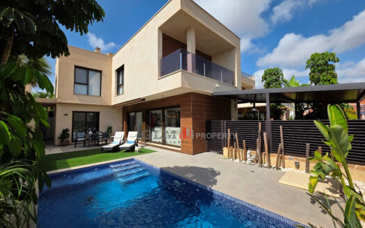 Stunning 4-Bedroom Villa for Sale in Roda Golf Resort – Private Pool & Exceptional Extras