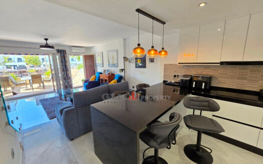 Fully Renovated 3 Bedroom Townhouse Just 200m from the Sea – Los Alcázares