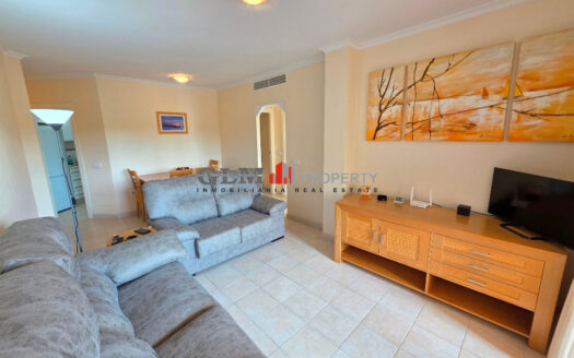 2 Bedroom Apartment for Sale with Garage in Residential Albatros, Los Alcázares