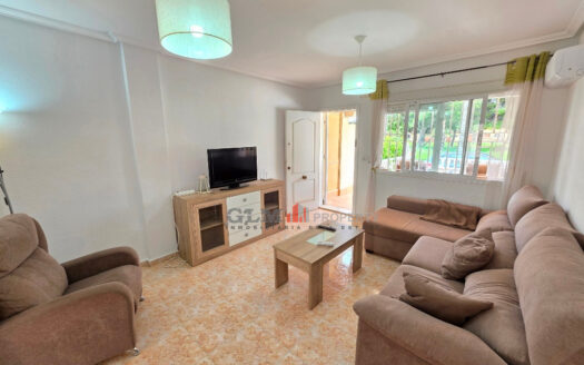 Townhouse for Sale in Los Alcázares – Residential Playa 2 with Park Views